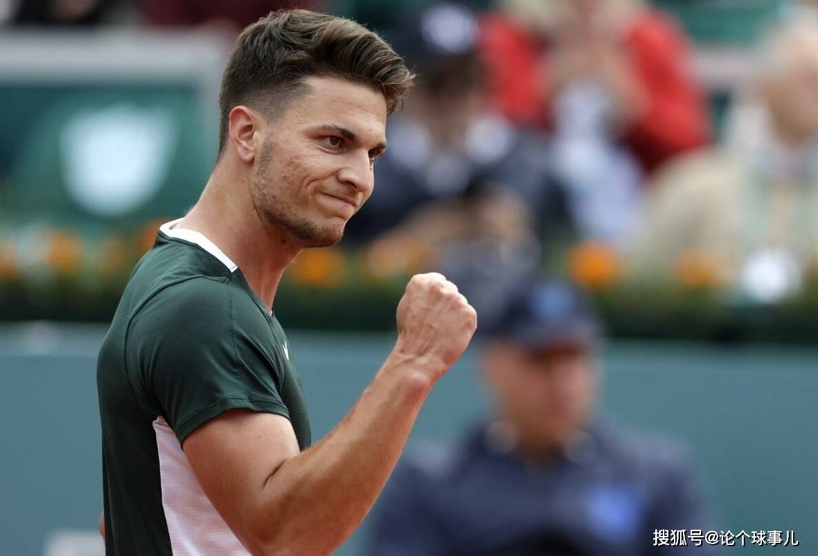 欧冠倒计时,费耶诺德加时末段状态回暖,细节引发关注,目标明确,临场指挥获称赞的简单介绍 欧冠倒计时,费耶诺德加时末段状态回暖,细节引发关注,目标明确,临场指挥获称赞的简单介绍